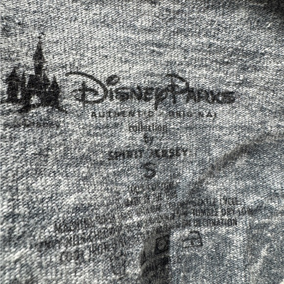 Walt Disney World Parks Spirit Jersey Shirt Adult Small Gray Acid Wash Print - Picture 8 of 12